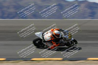 media/Apr-05-2024-Apex Assassins-CVMA Friday Practice (Fri) [[ee2ef04f2b]]/3-Racer 2/Session 3 (Bowl Speed Pans)/